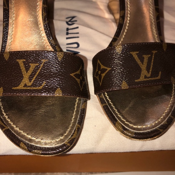 Louis Vuitton shoes - Picture 5 of 8